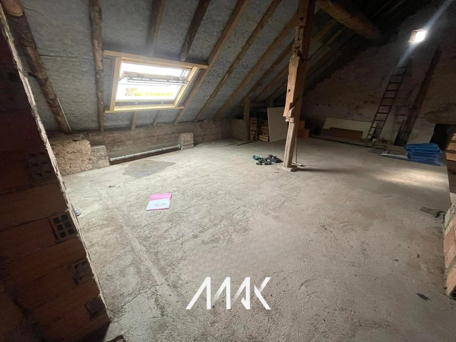 Avant — rénovation de salle de bain SASU Max (chantier 3)