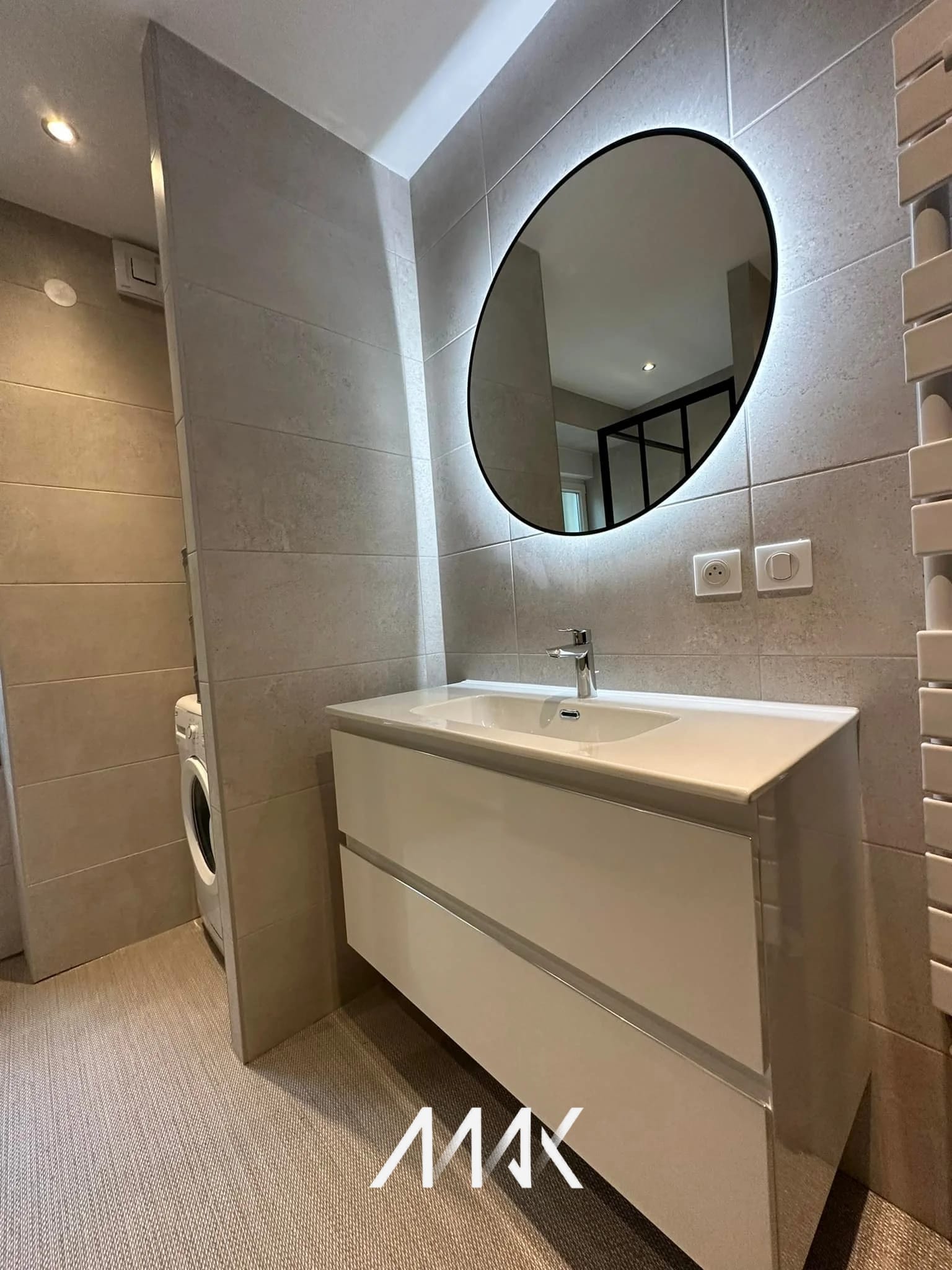 Baignoire installée et raccordée