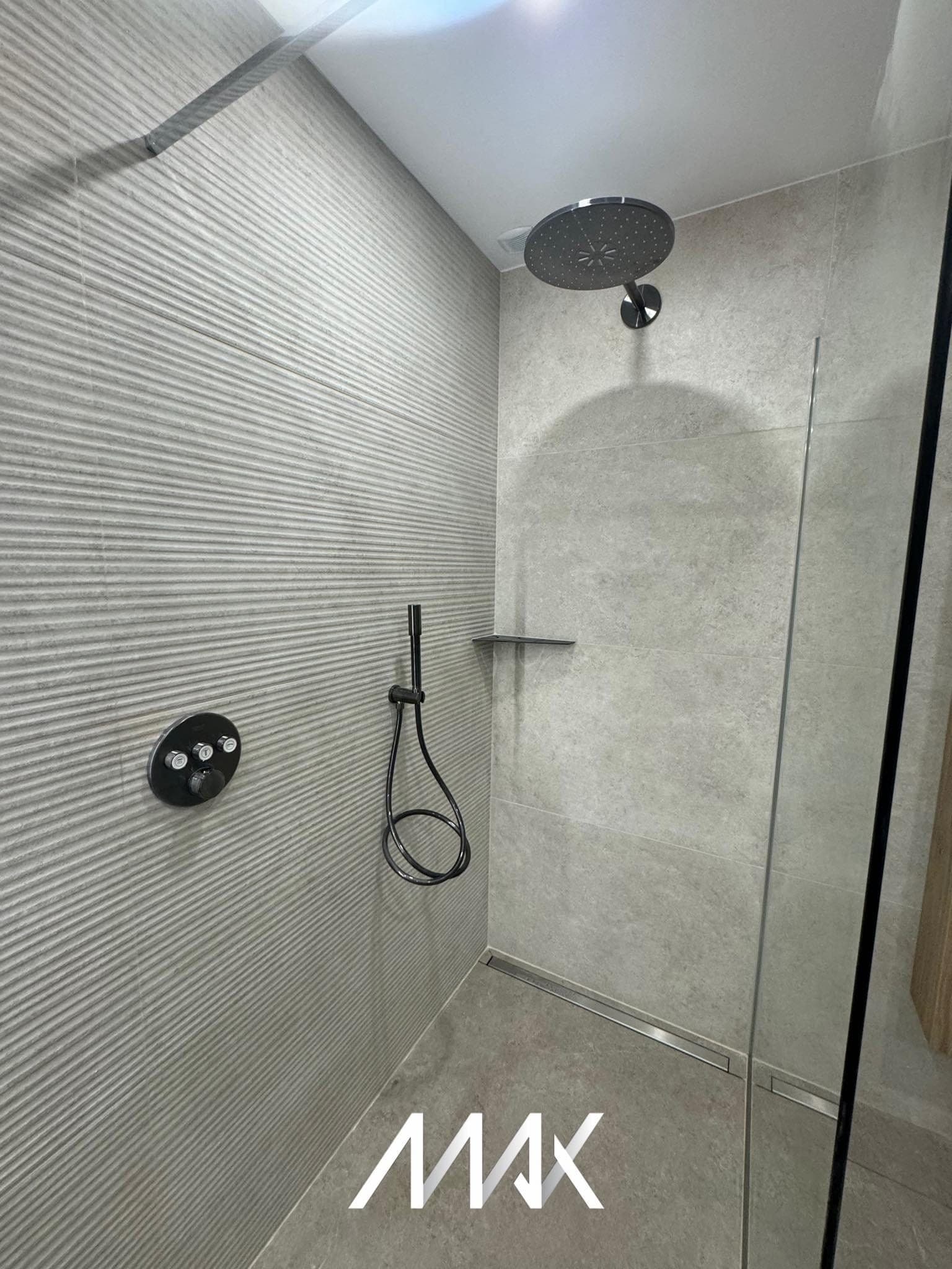 Remplacement de baignoire par une douche à Montbéliard