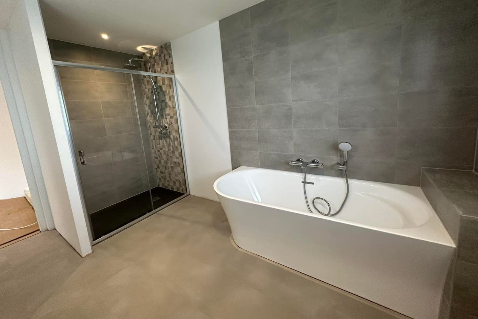 Rénovation de salle de bain à Bethoncourt